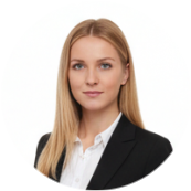 Карина Макарова